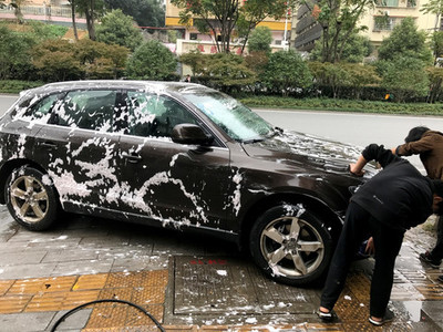 汽車美容店經(jīng)營(yíng)指南 點(diǎn)亮愛車之光
